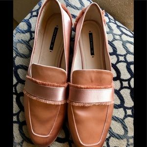 Zara Collection satin shoes👠pre loved condition💕